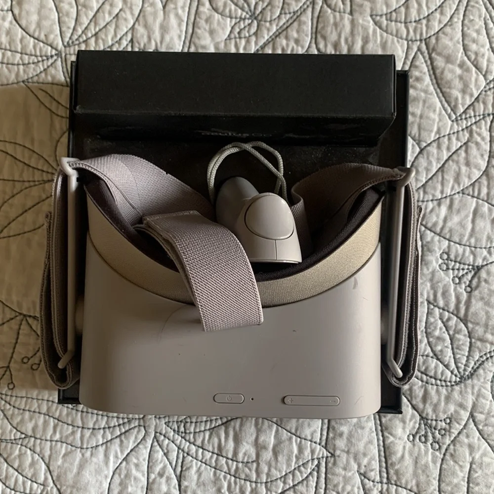 Oculus Go 64 GB Headset